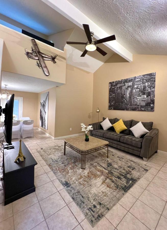 Centrally Located Houston Retreat! Sleeps 8, 10 Min To Downtown, Free Parking Exterior foto
