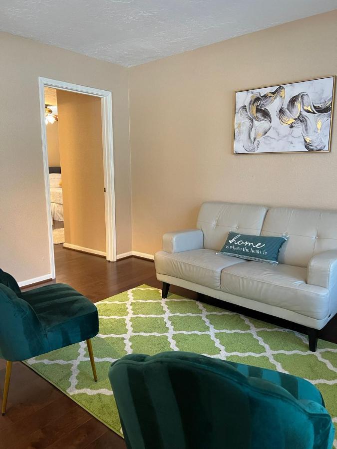 Centrally Located Houston Retreat! Sleeps 8, 10 Min To Downtown, Free Parking Exterior foto